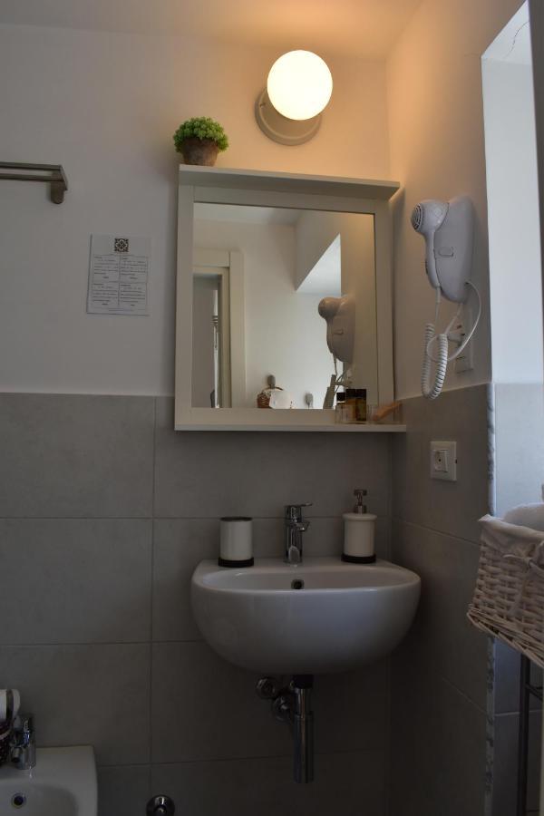 Borgottocento Hotel Весте Екстериор снимка