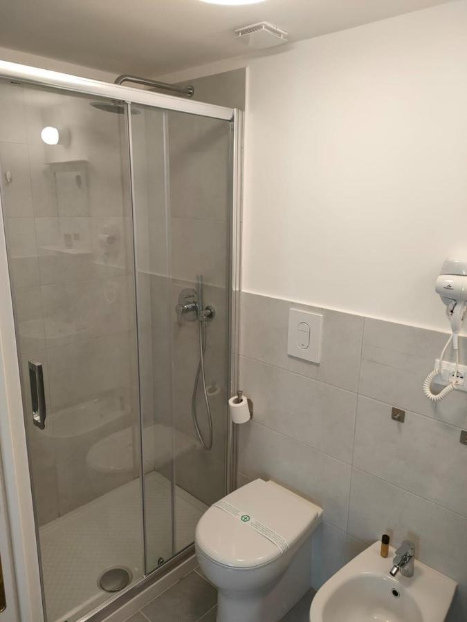 Borgottocento Hotel Весте Екстериор снимка