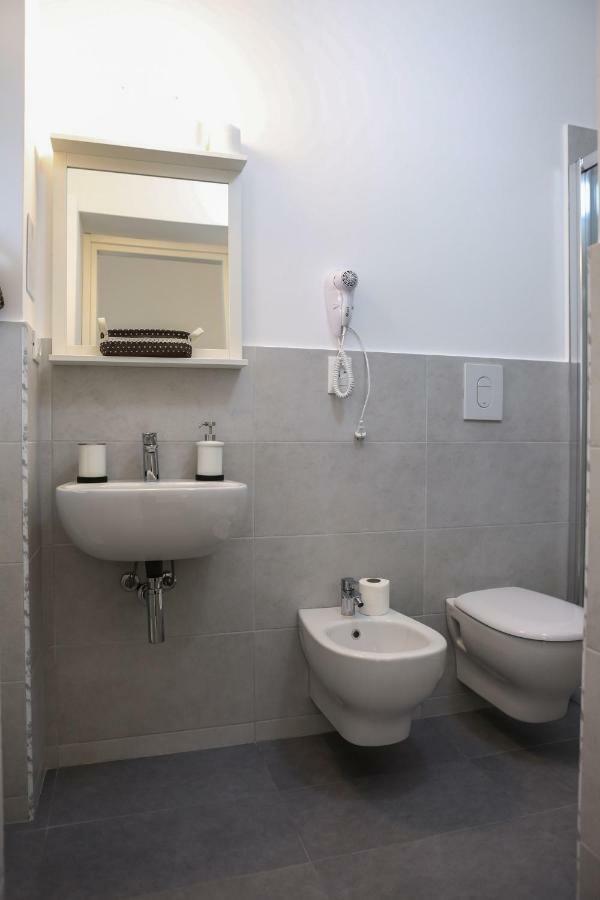 Borgottocento Hotel Весте Екстериор снимка