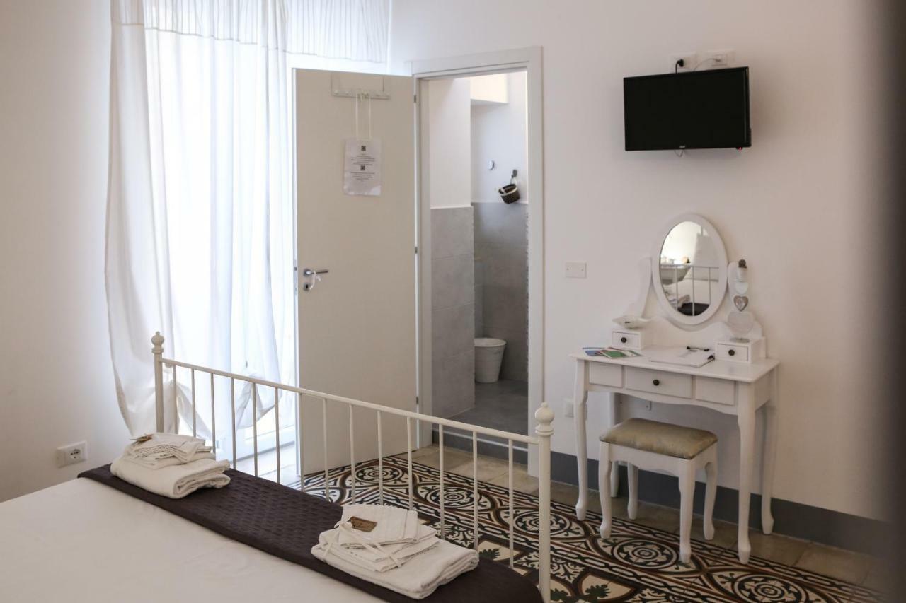 Borgottocento Hotel Весте Екстериор снимка