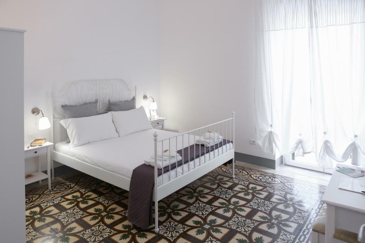 Borgottocento Hotel Весте Екстериор снимка