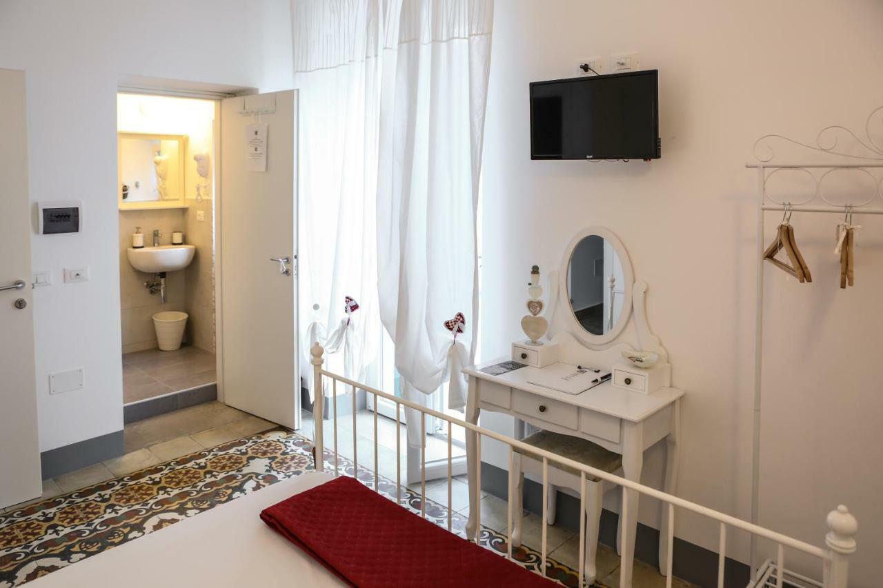 Borgottocento Hotel Весте Екстериор снимка